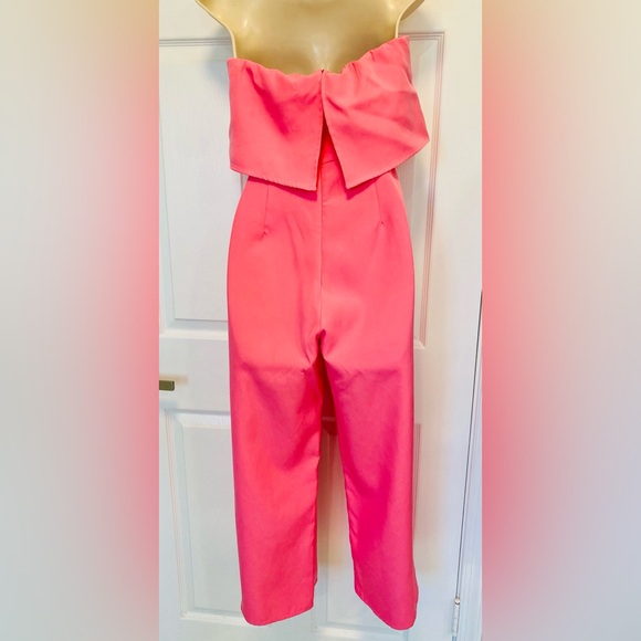Beautiful Bright Pink Jumpsuit ! - Picture 3 of 6